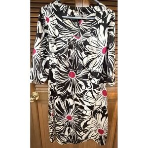 Chico's Floral Shift Dress Womens Size 2 Black White Pink Stretch Knee Length